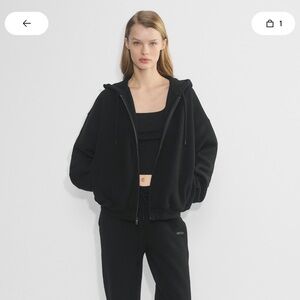 Aritzia Black Zip-Up Hoodie